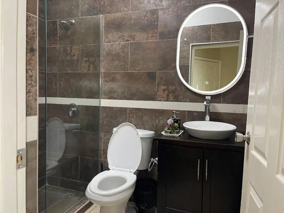 Apartment Elitestay At Casa De Barron Kingston